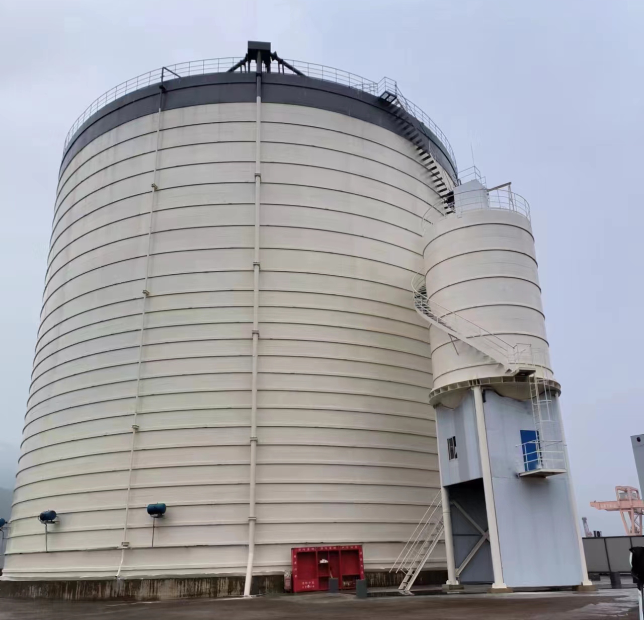 波密10万吨水泥钢板库